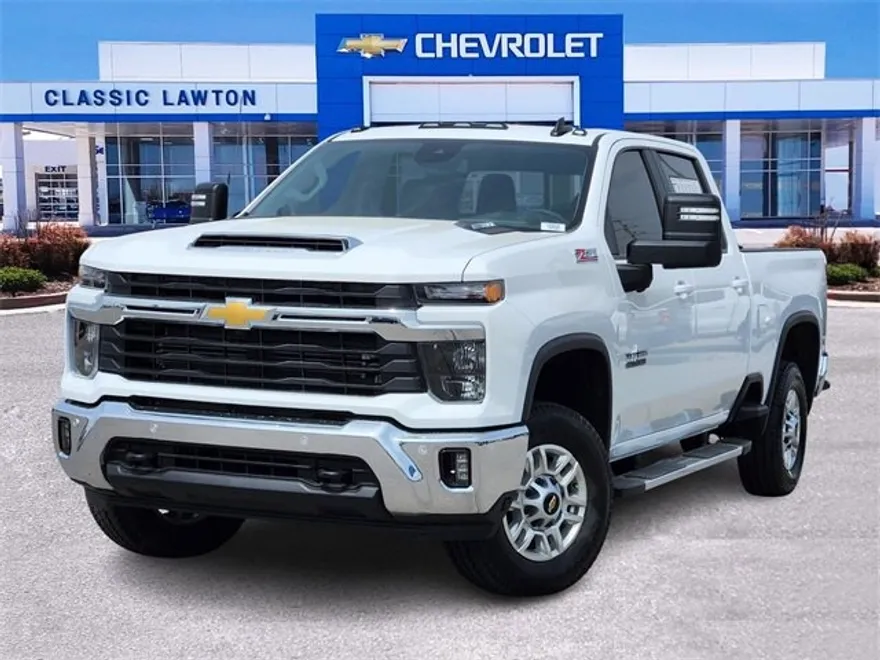 2025 Chevrolet Silverado 2500HD LT photo 1