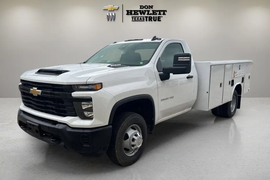2024 Chevrolet Silverado 3500HD Work Truck photo 1