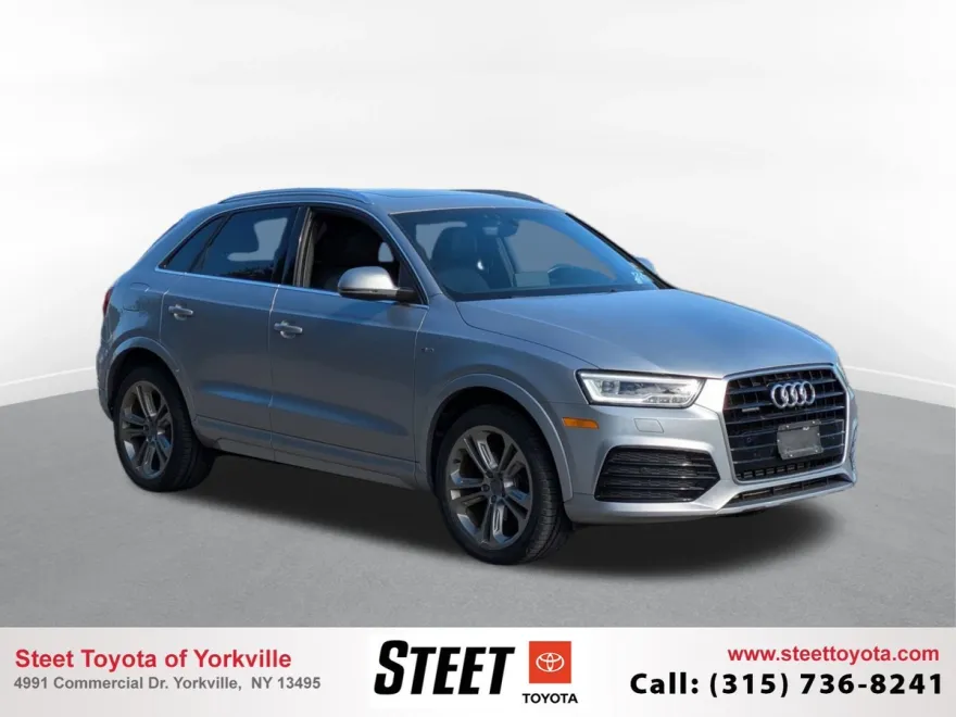 2016 Audi Q3 Prestige photo 1