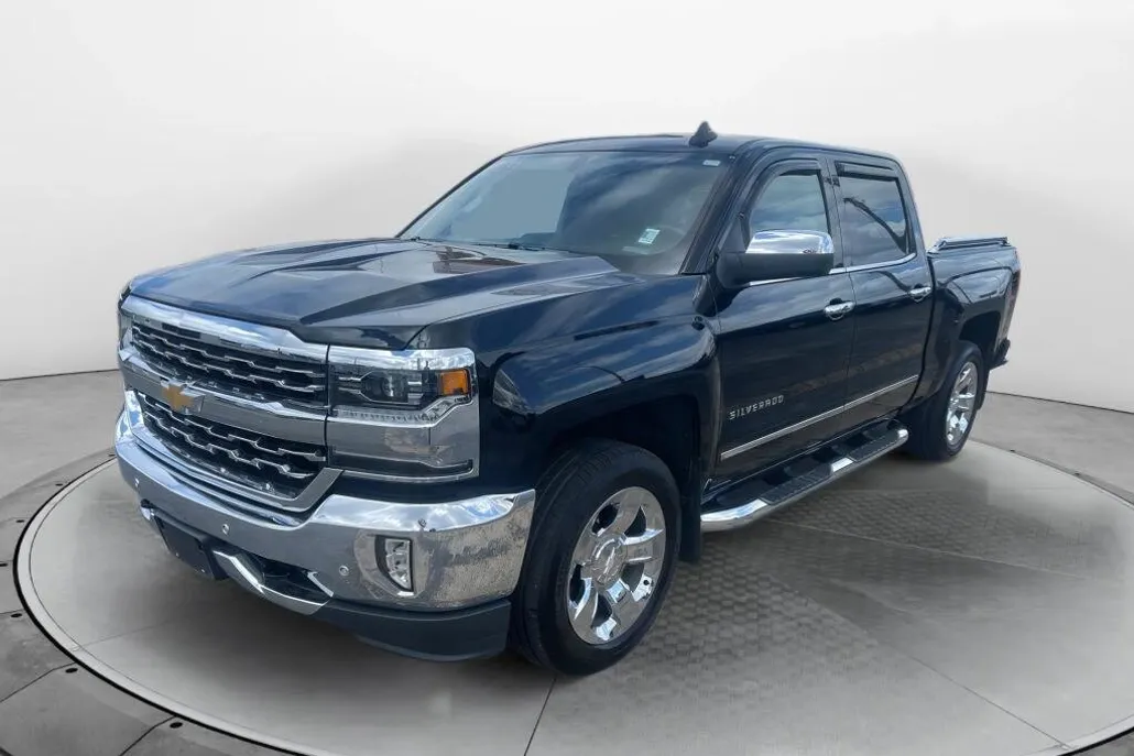 2018 Chevrolet Silverado 1500 LTZ photo 1