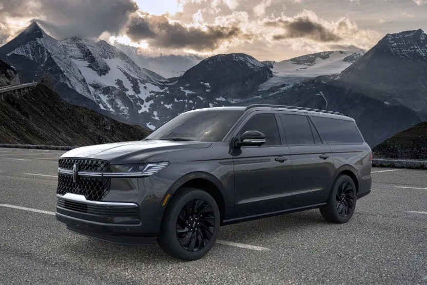 2025 Lincoln Navigator L Reserve photo 1