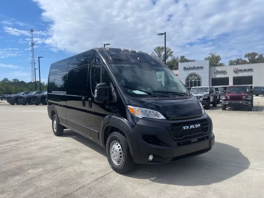 2025 Ram ProMaster 2500 photo 1