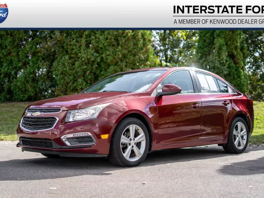 2015 Chevrolet Cruze photo 1