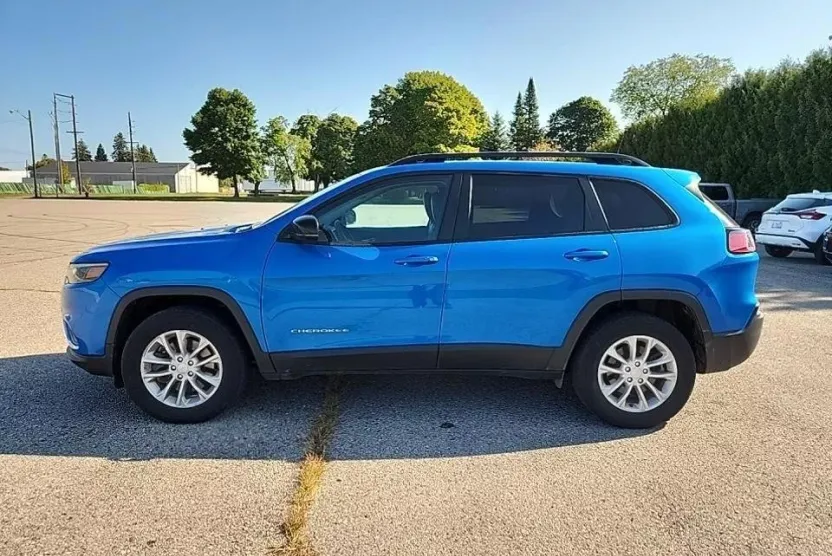 2022 Jeep Cherokee Latitude Lux photo 1