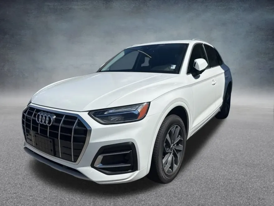 2021 Audi Q5 45 Premium photo 1