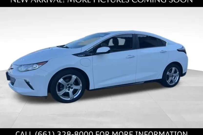 2017 Chevrolet Volt LT photo 1