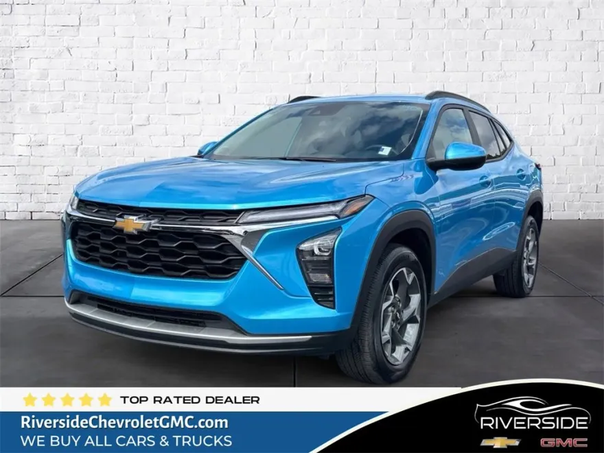 2025 Chevrolet Trax LT photo 1