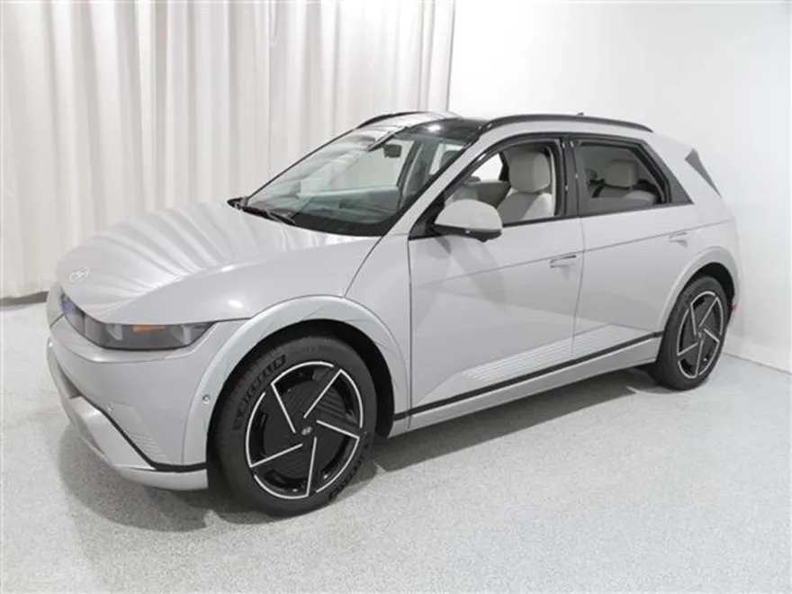 2025 Hyundai Ioniq 5 Limited photo 1
