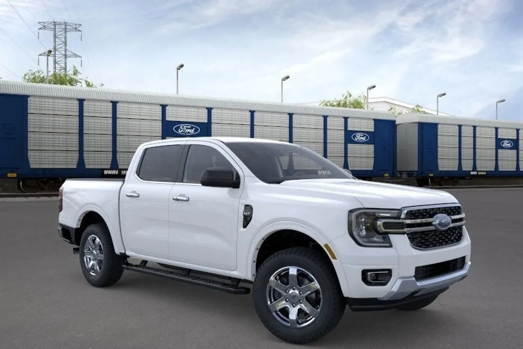 2025 Ford Ranger XLT photo 1
