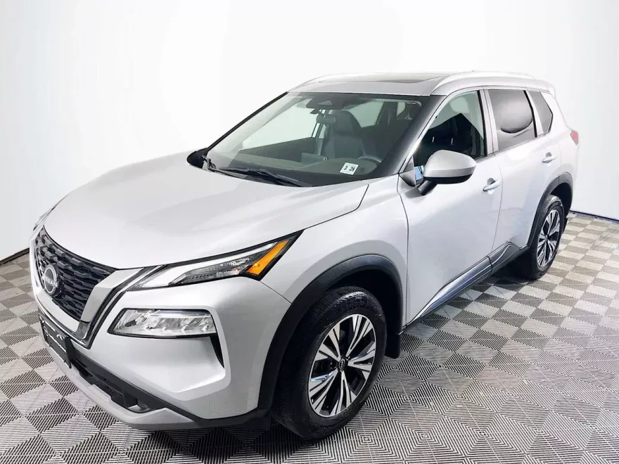 2023 Nissan Rogue SV photo 1