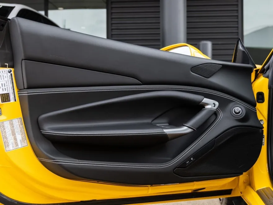 2021 Ferrari F8 Tributo Base photo 25
