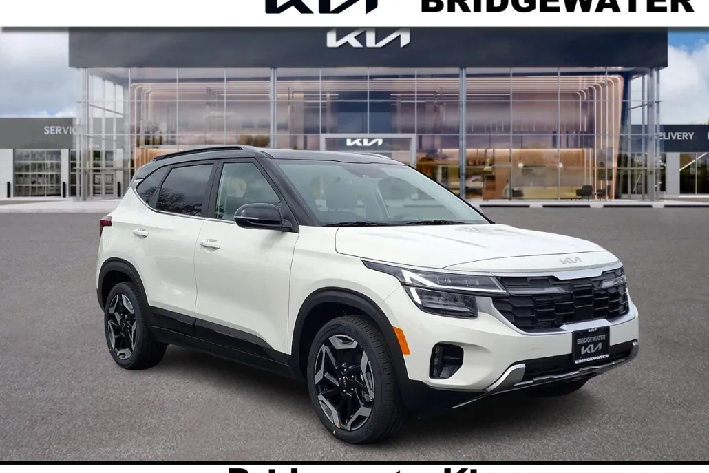 2025 Kia Seltos SX photo 1