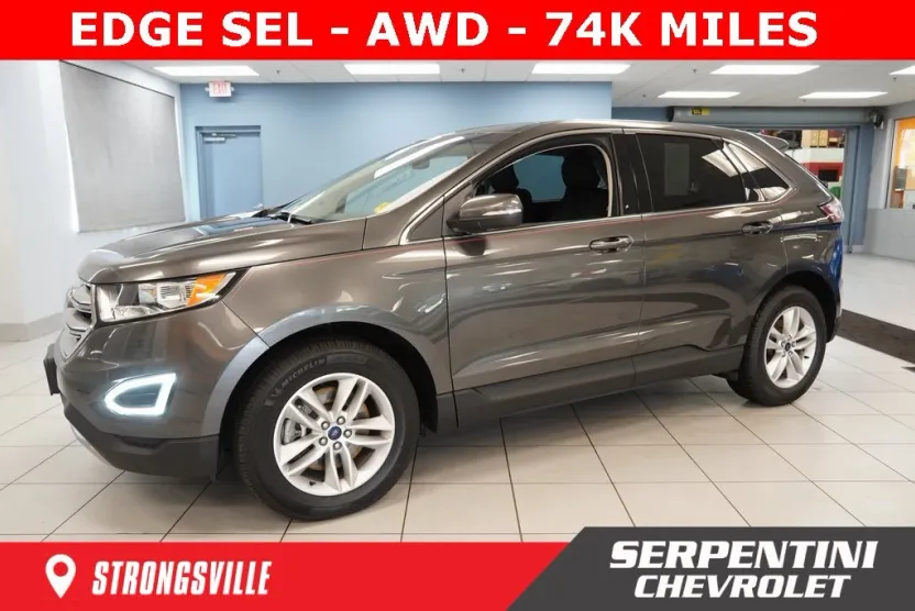 2017 Ford Edge SEL photo 1