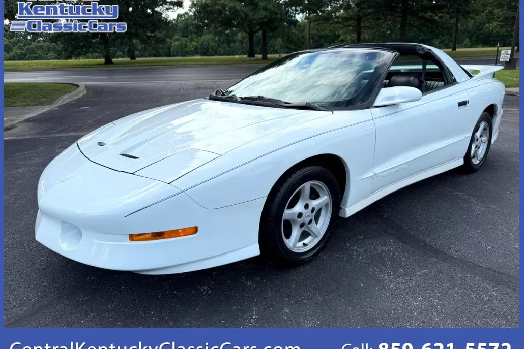 1995 Pontiac Firebird TRANS AM photo 1