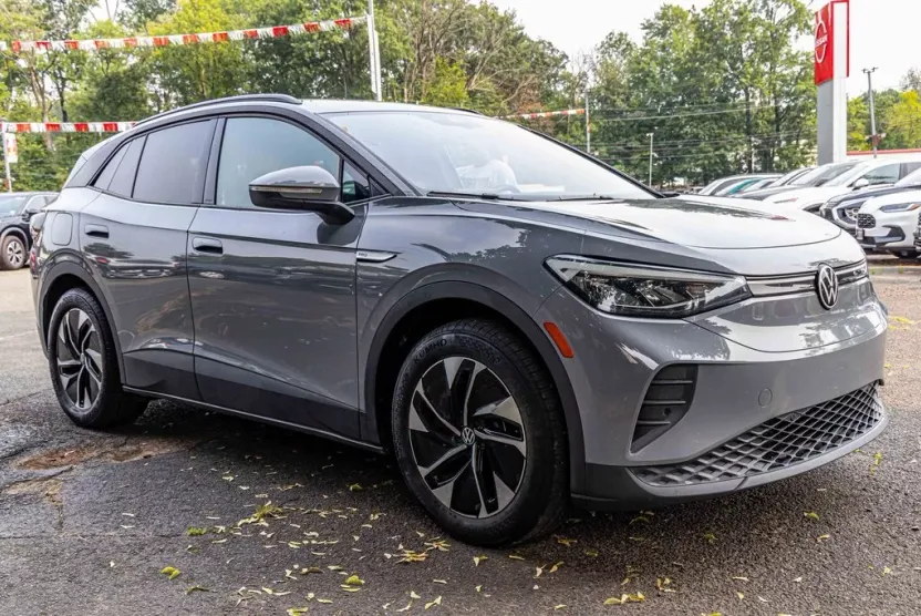 2022 Volkswagen ID.4 Pro photo 1