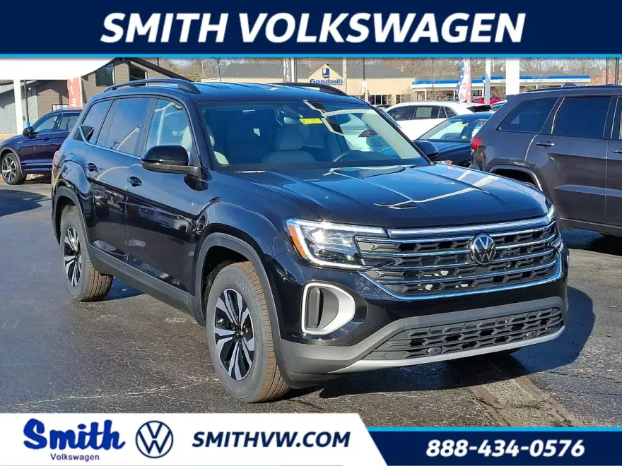 2025 Volkswagen Atlas SE photo 1