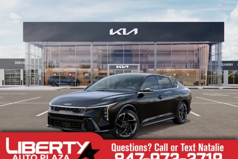 2025 Kia K4 GT-Line photo 1