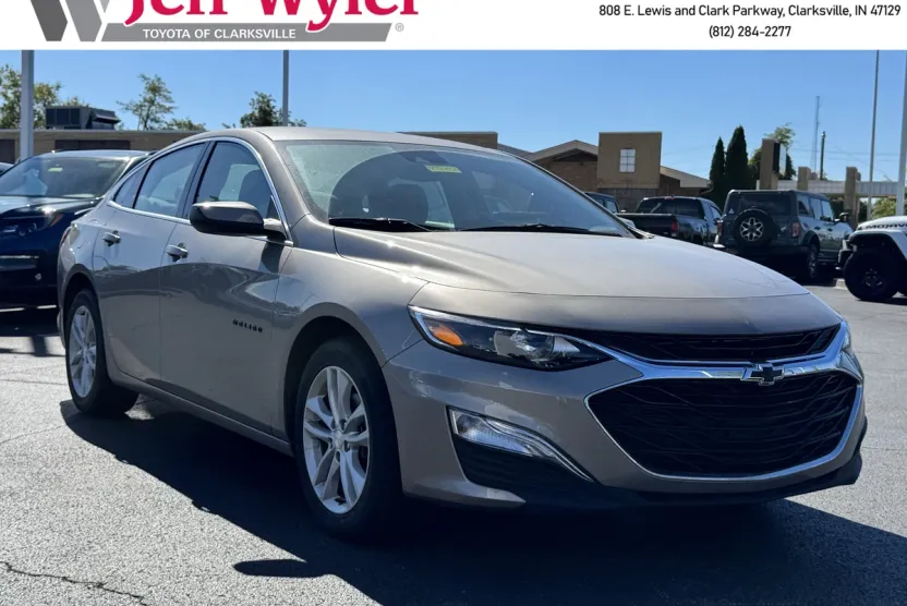 2023 Chevrolet Malibu RS photo 1