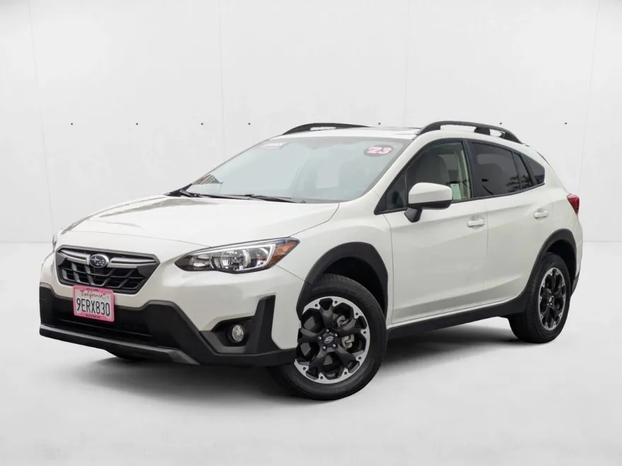 2023 Subaru Crosstrek Premium photo 1