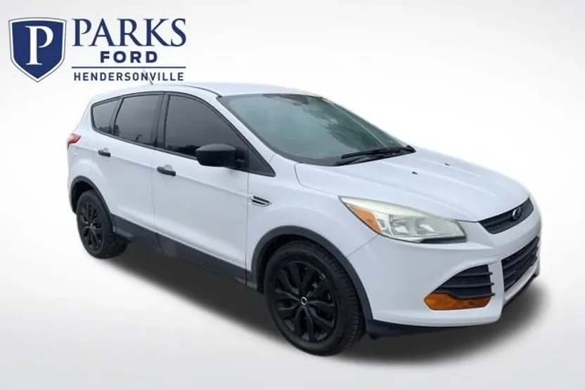 2016 Ford Escape S photo 1