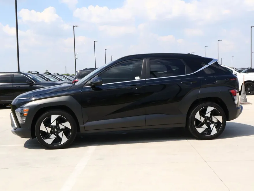 2025 Hyundai Kona Limited photo 1