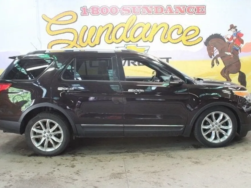 2013 Ford Explorer XLT photo 1
