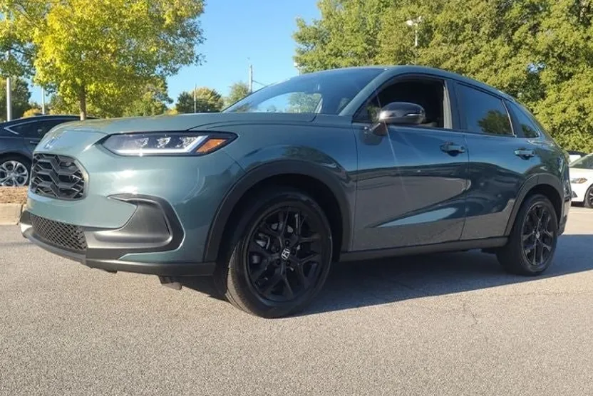 2024 Honda HR-V Sport photo 1