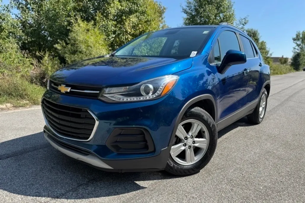 2019 Chevrolet Trax LT photo 1