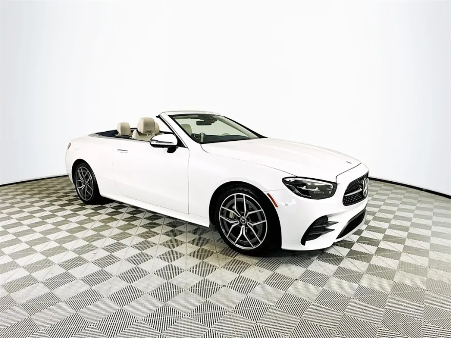 2023 Mercedes Benz E 450 Cabriolet photo 1
