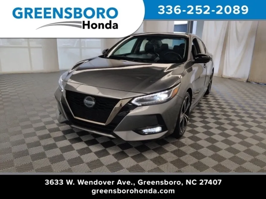 2022 Nissan Sentra SR photo 1