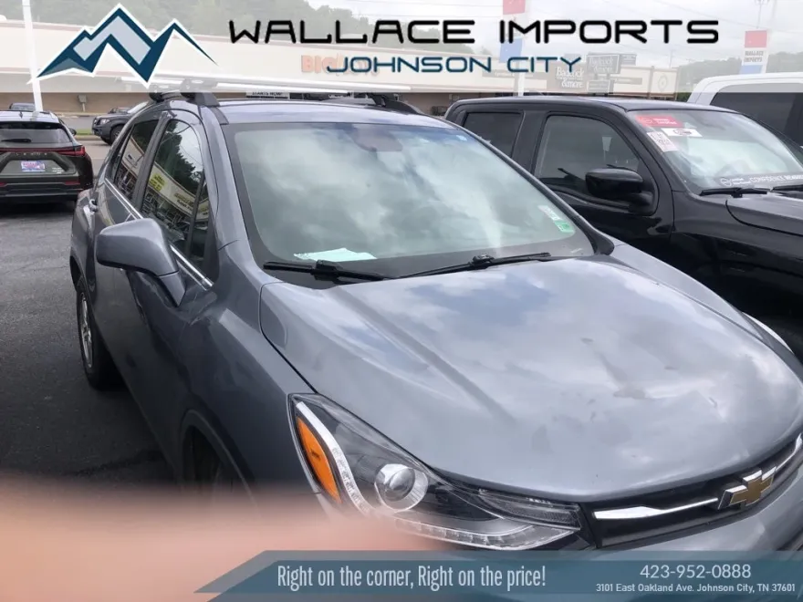 2019 Chevrolet Trax LT photo 1