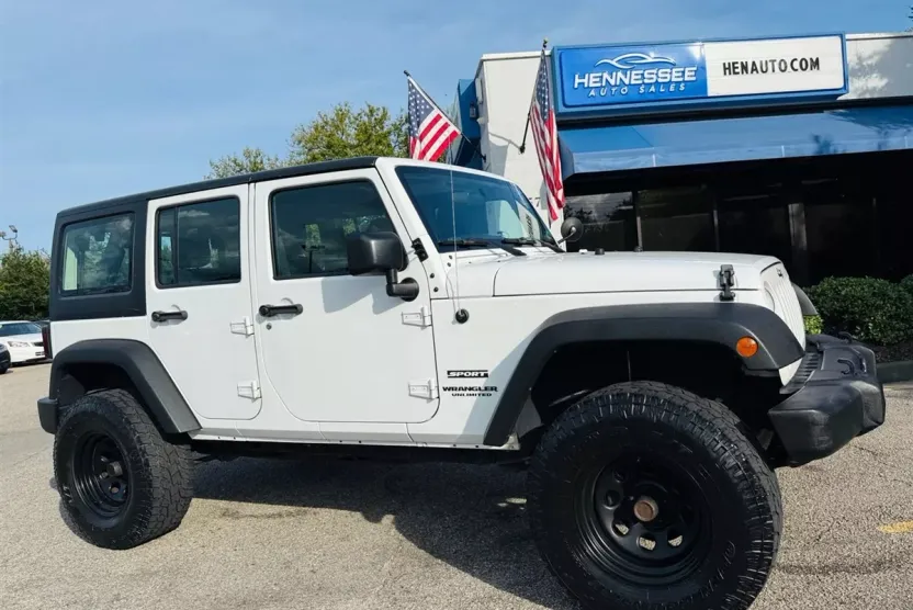 2016 Jeep Wrangler Unlimited Sport photo 1