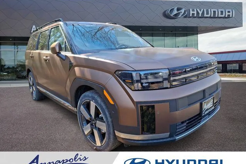 2025 Hyundai Santa Fe photo 1
