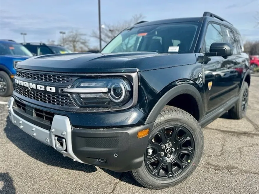 2025 Ford Bronco Sport Badlands photo 1