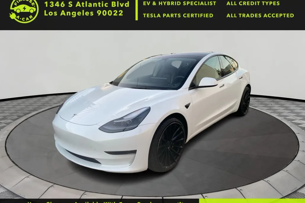 2022 Tesla Model 3 Long Range All-Wheel Drive photo 1