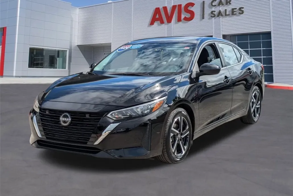 2024 Nissan Sentra SV photo 1