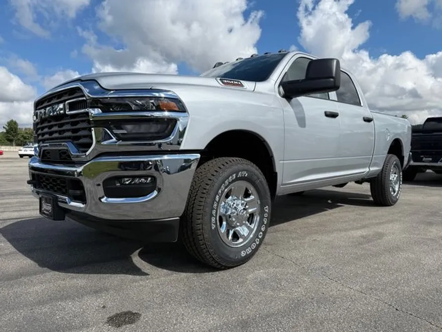 2026 Ram 3500 Tradesman photo 1