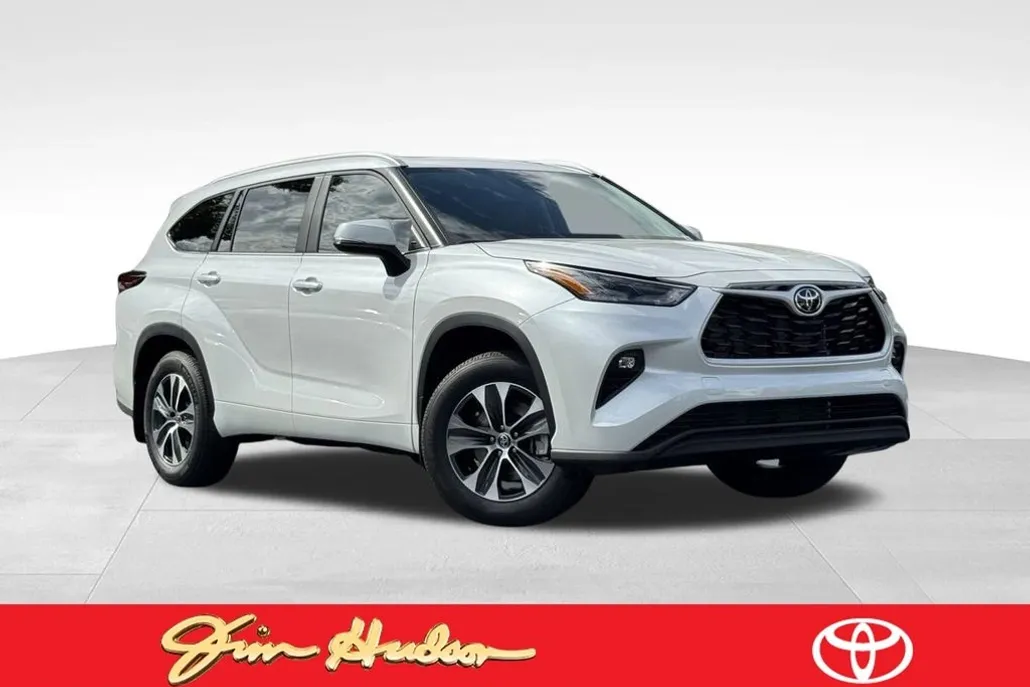 2025 Toyota Highlander XLE XSE Platinum Limited photo 1