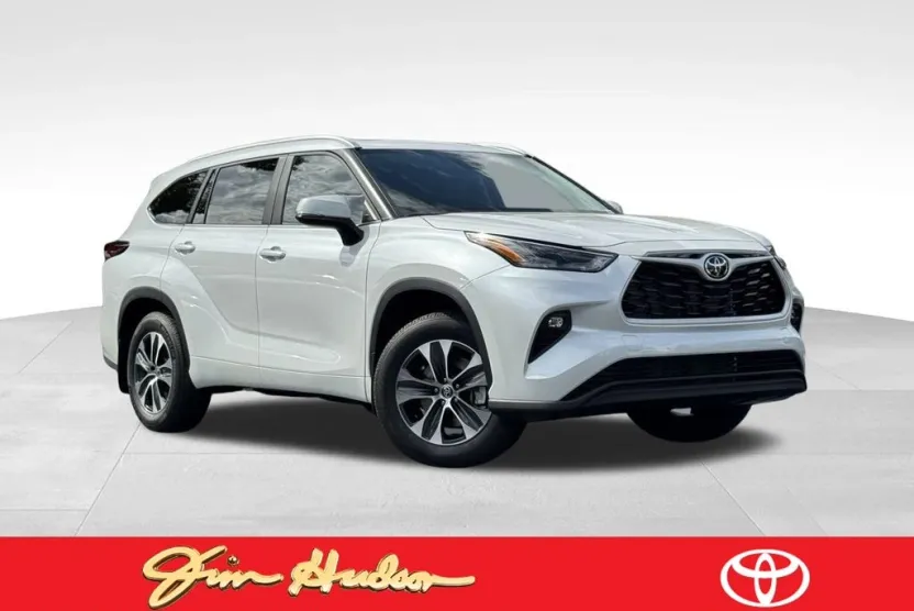 2025 Toyota Highlander XLE XSE Platinum Limited photo 1