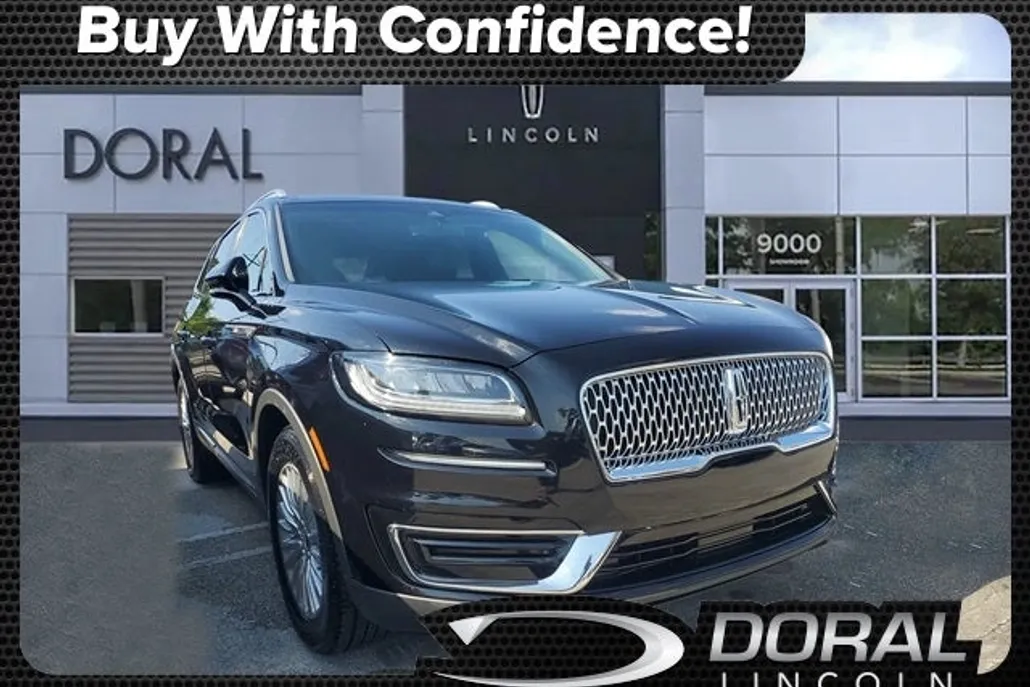 2019 Lincoln Nautilus Standard photo 1