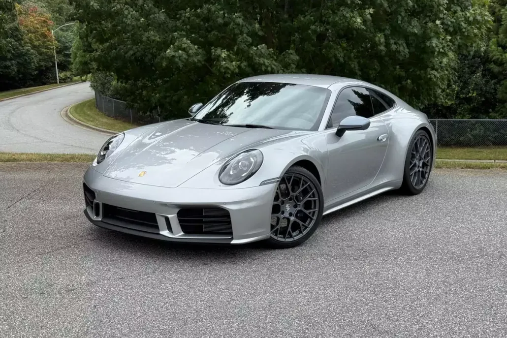 2026 Porsche 911 T photo 1