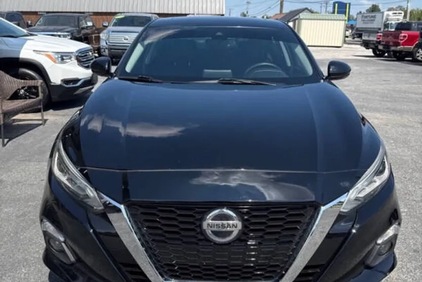 2020 Nissan Altima 2.5 SL photo 1