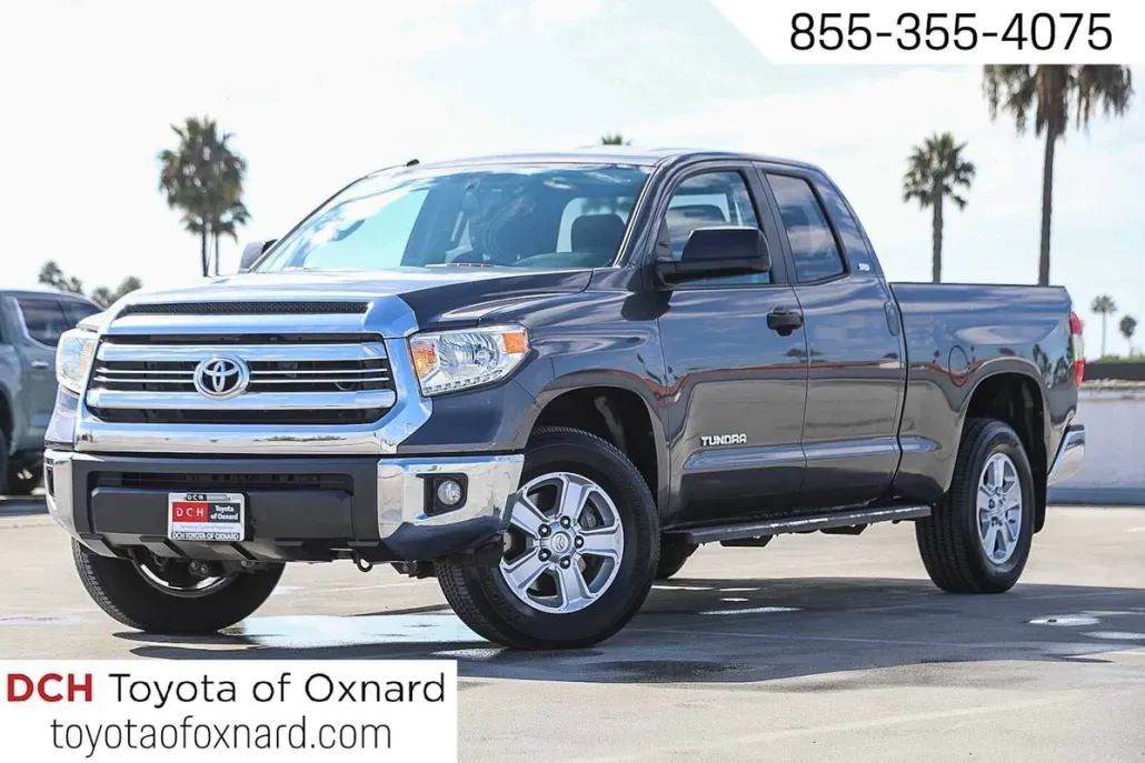 2017 Toyota Tundra SR5 photo 1