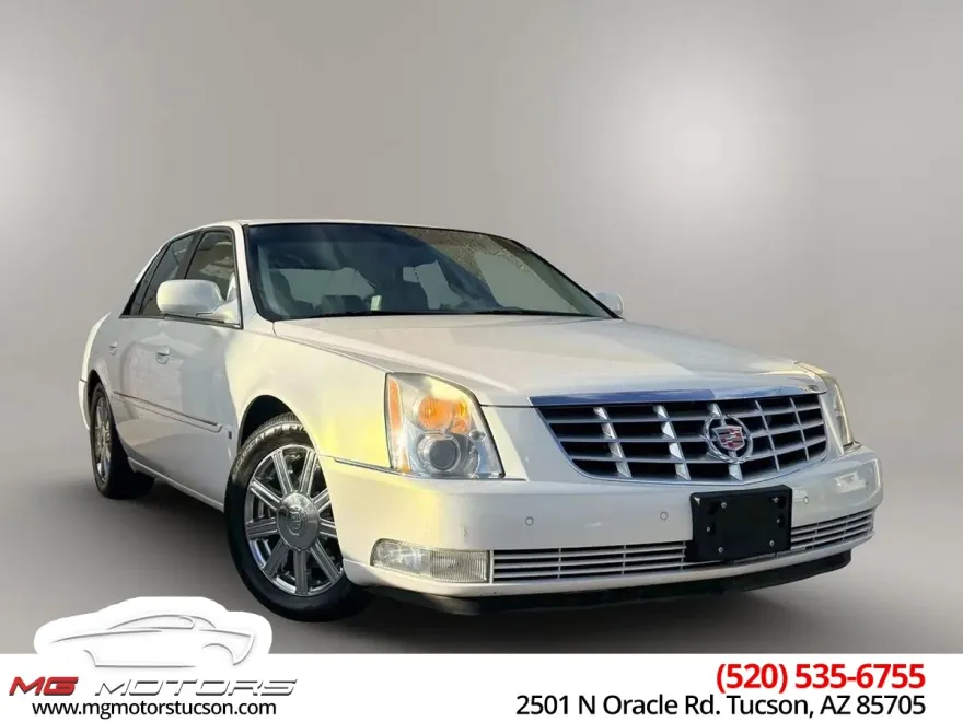 2007 Cadillac DTS Luxury II photo 1