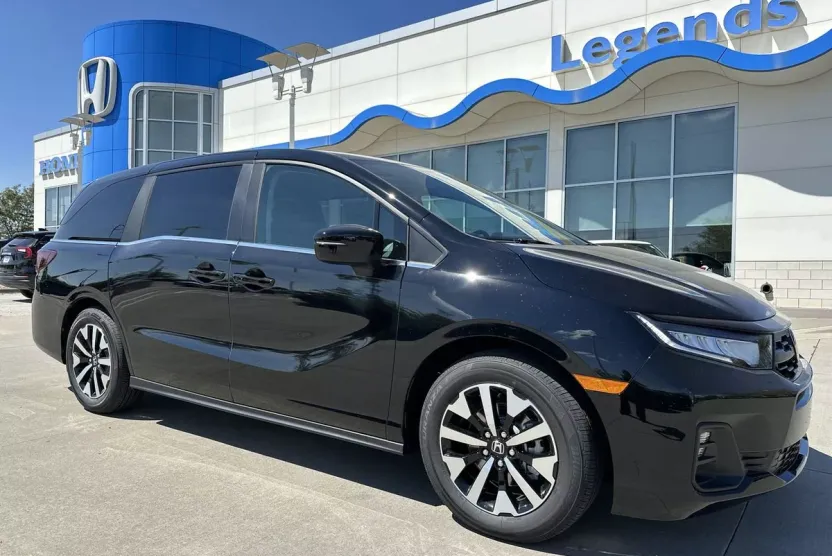 2026 Honda Odyssey EX-L photo 1