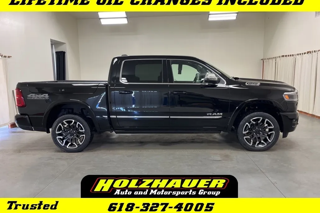 2025 Ram 1500 Limited photo 1
