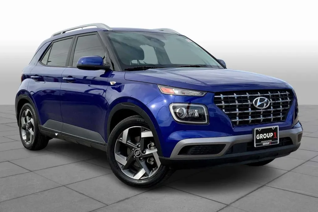 2023 Hyundai Venue Limited photo 1