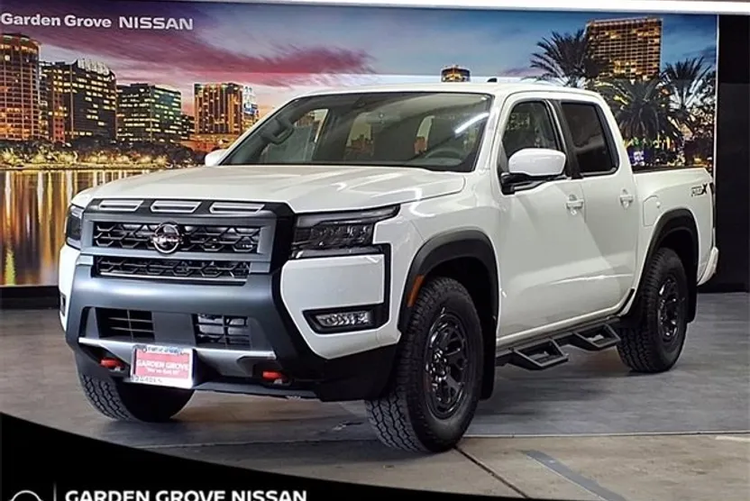 2026 Nissan Frontier PRO-X photo 1