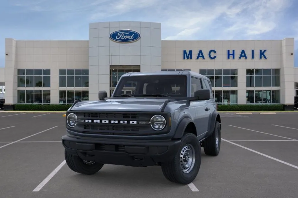 2025 Ford Bronco Base photo 1