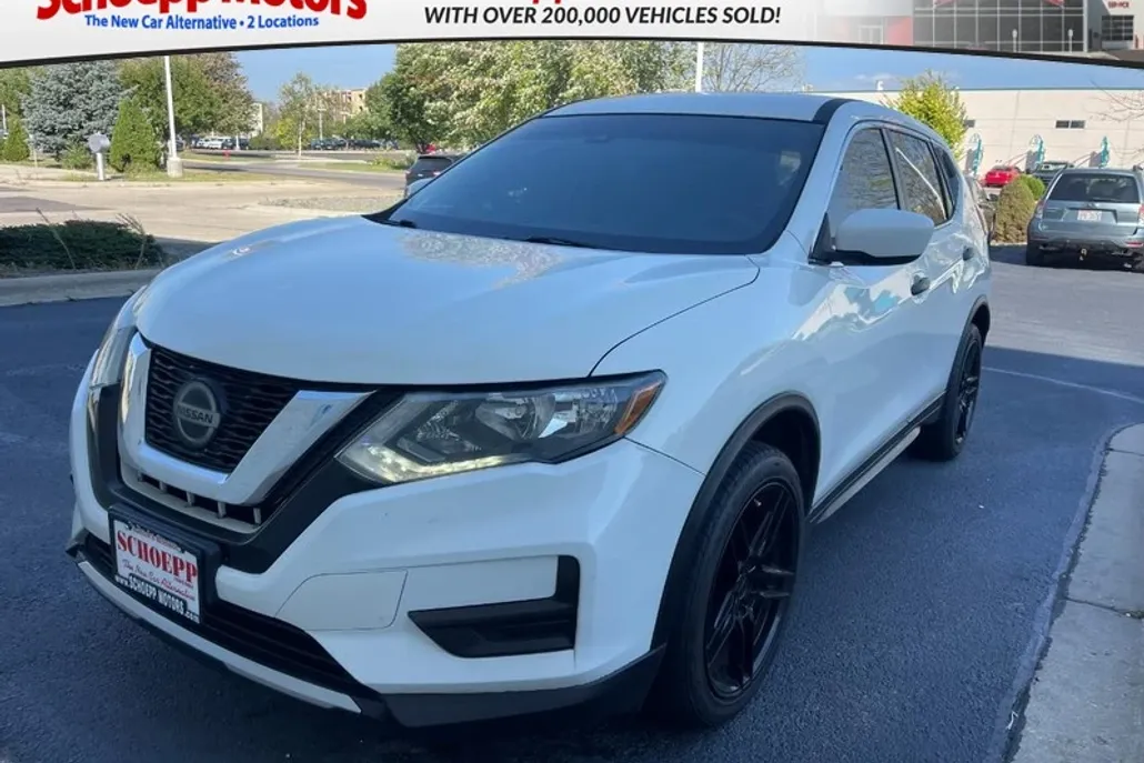 2019 Nissan Rogue S photo 1